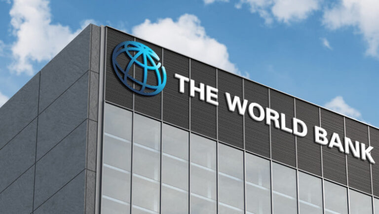 Banca Mondială a înrăutățit previziunile privind creșterea economiei globale în acest an la 2,5% din cauza războiului