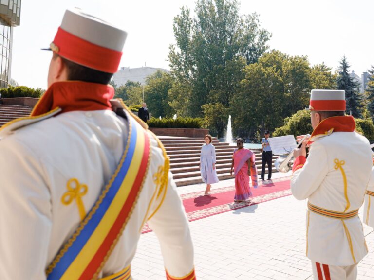 (VIDEO//FOTO) Maia Sandu, după întrevederea cu președinta Indiei: „În R. Moldova veți găsi întotdeauna un prieten de încredere”