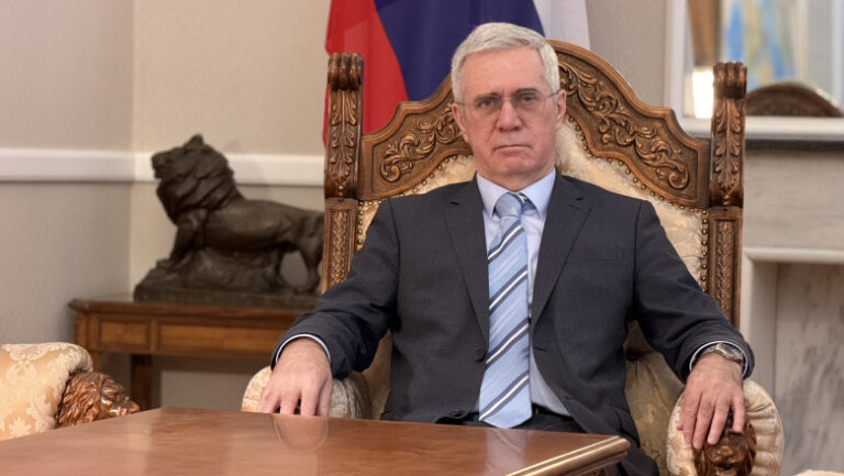 (FOTO) Ambasadorul Rusiei la București, convocat la MAE: „I-au fost prezentate fragmente ale dronei distruse pe teritoriul României”