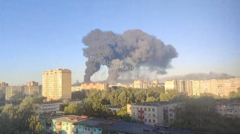 Atac masiv cu drone asupra regiunii Moscova. Depozite și infrastructură logistică, lovite