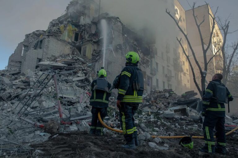 Președinta Maia Sandu și premierul Alexandru Munteanu condamnă ultimul atac brutal al Rusiei asupra Kievului