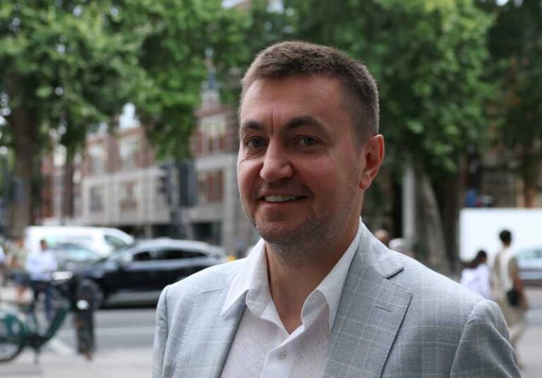 Veaceslav Platon se opune extrădării din Marea Britanie, susţinând că este persecutat politic