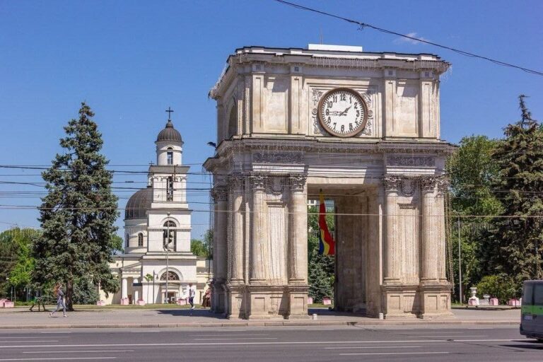Restricții de circulație în centrul Chișinăului în contextul repetiției generale pentru ceremonia dedicată Zilei Independenței