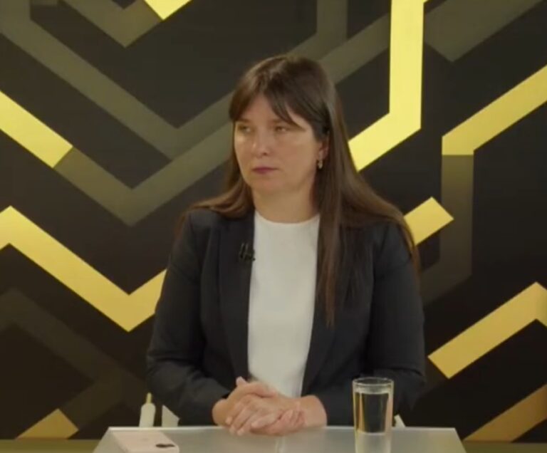 Coletele de pe platformele internaționale vor fi taxate în R. Moldova din 1 octombrie