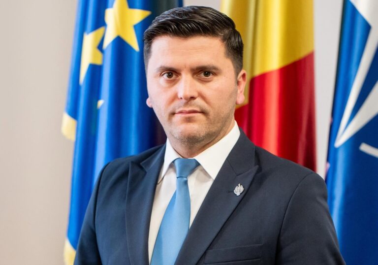 (VIDEO) Adrian Cozma, mesaj de Ziua Independenței R. Moldova: „Să ne fie Prutul punte, nu hotar!”