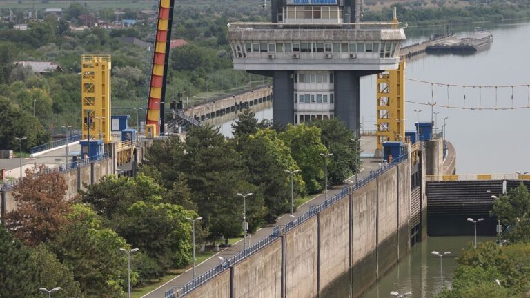 Unitatea 2 de la Cernavodă funcționează, dar riscul opririi rămâne
