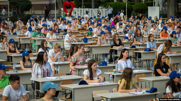„Marea Dictare Națională”, un test de cunoaștere a Limbii Române