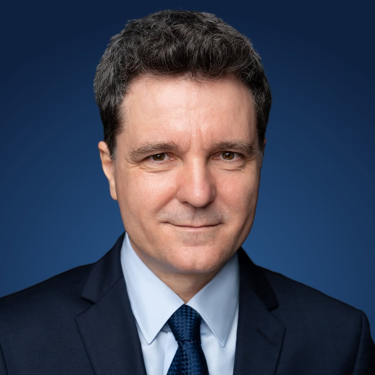 Nicușor Dan, mesaj de Ziua Limbii Române: „Suntem uniți de acest liant valoros”
