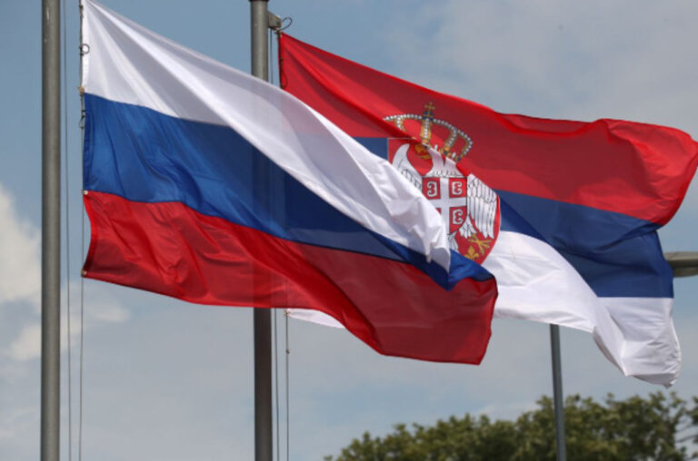 Analiză: Cel puțin 29 de angajați ai Ambasadei Rusiei în Serbia ar avea legături cu serviciile speciale