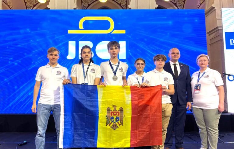 Medalie de argint pentru R. Moldova la Olimpiada Balcanică de Informatică pentru Juniori