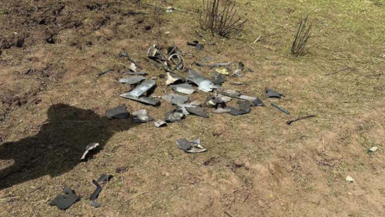 Fragmente suspecte și teren ars, depistate la Crocmaz după o explozie nocturnă