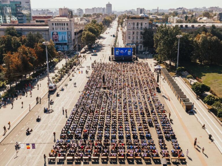 (FOTO) Marea Dictare Națională: Zeci de participanți, premiați pentru rezultate remarcabile