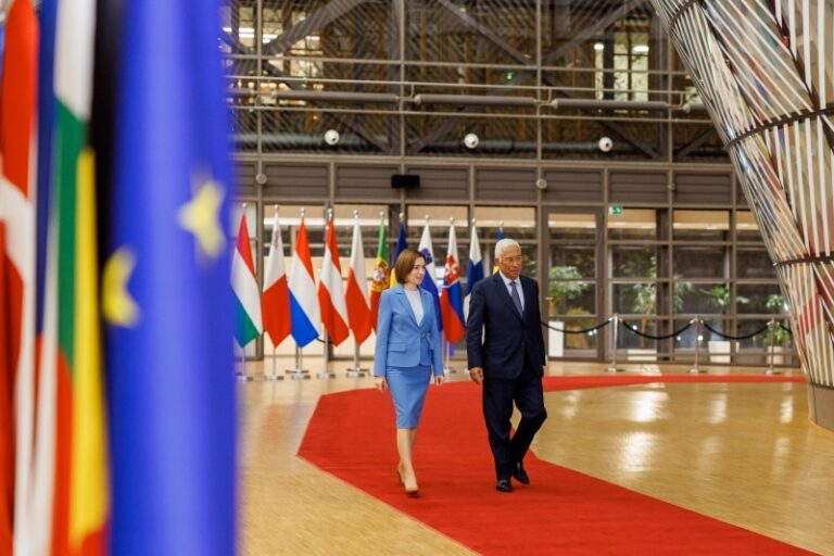 António Costa, după discuția cu Maia Sandu: „Așteptăm cu nerăbdare deschiderea a două grupuri de negocieri săptămâna viitoare”